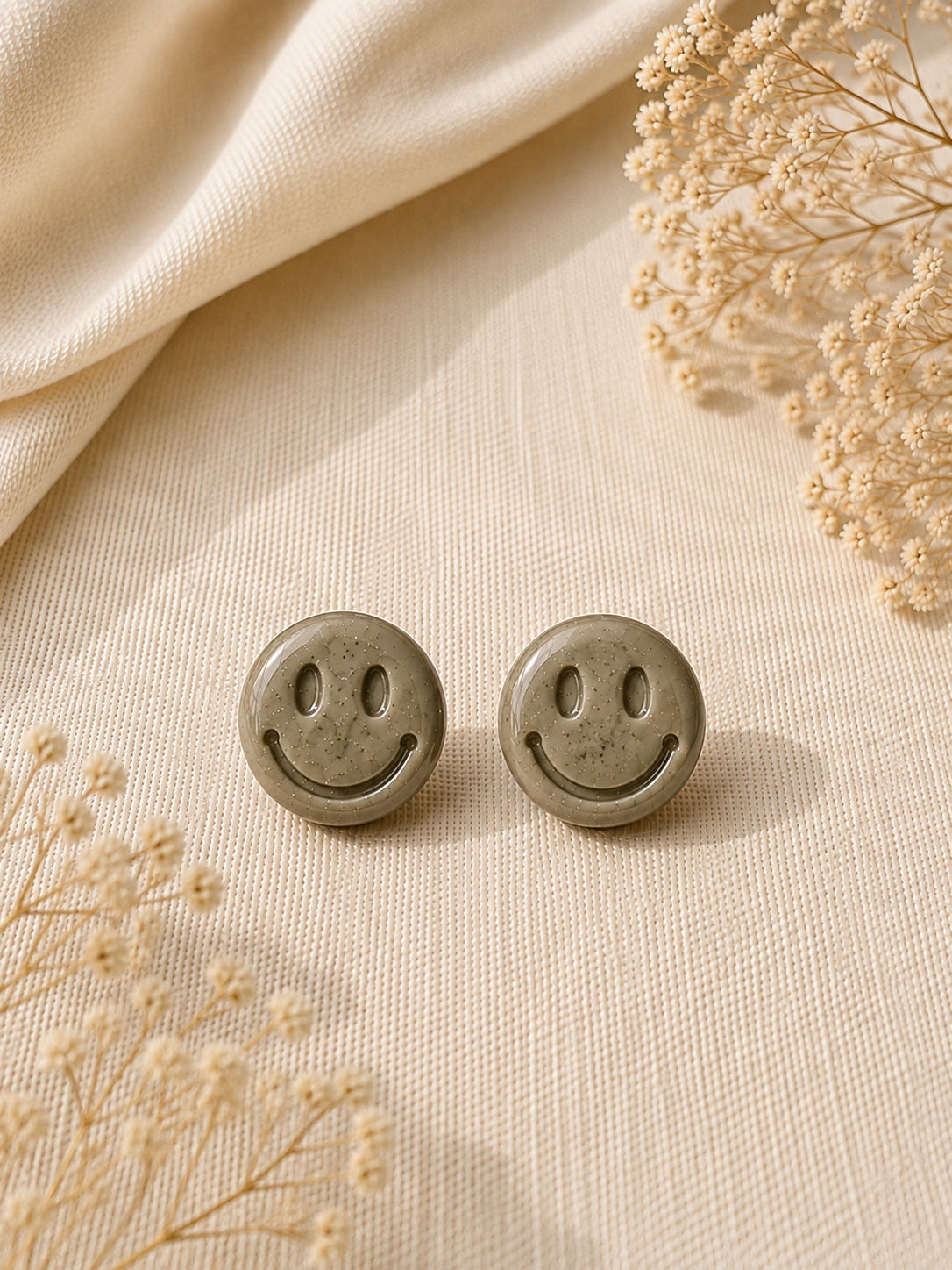 Studs | Smiles
